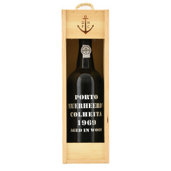 Feuerheerd`s Colheita Port in Wooden Box 1969